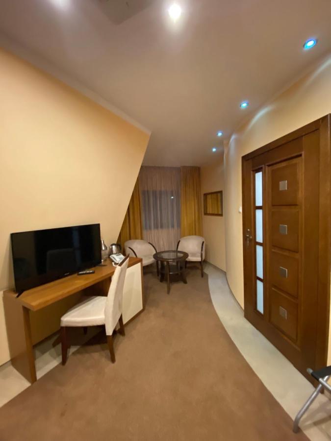 Hotel City Park Barlinek Ngoại thất bức ảnh